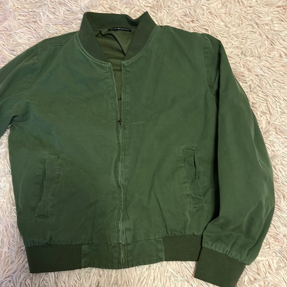 Brandy melville army green bomber jacket, great condition